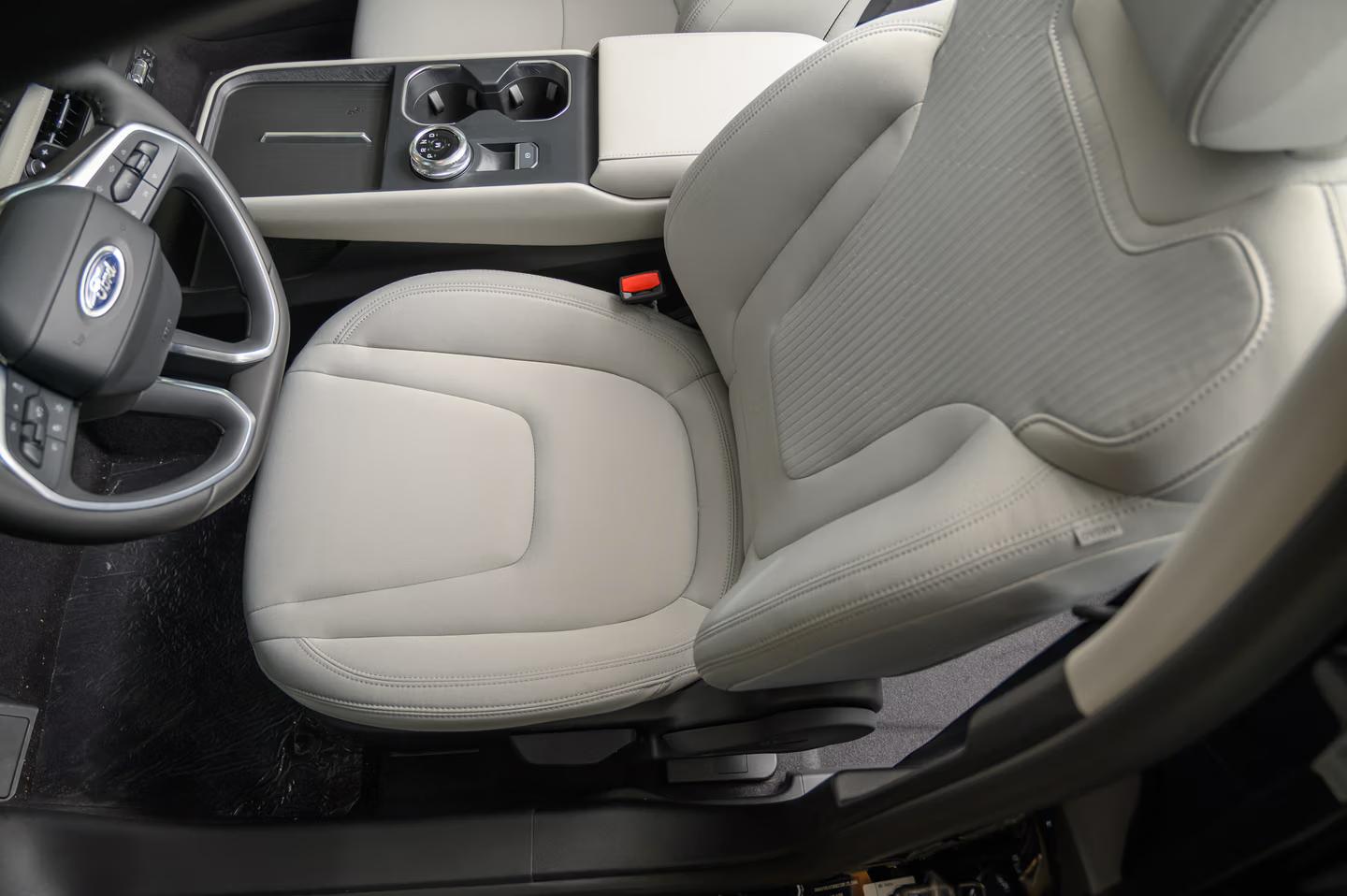 فورد تورس امبيانتي الشكل الجديد