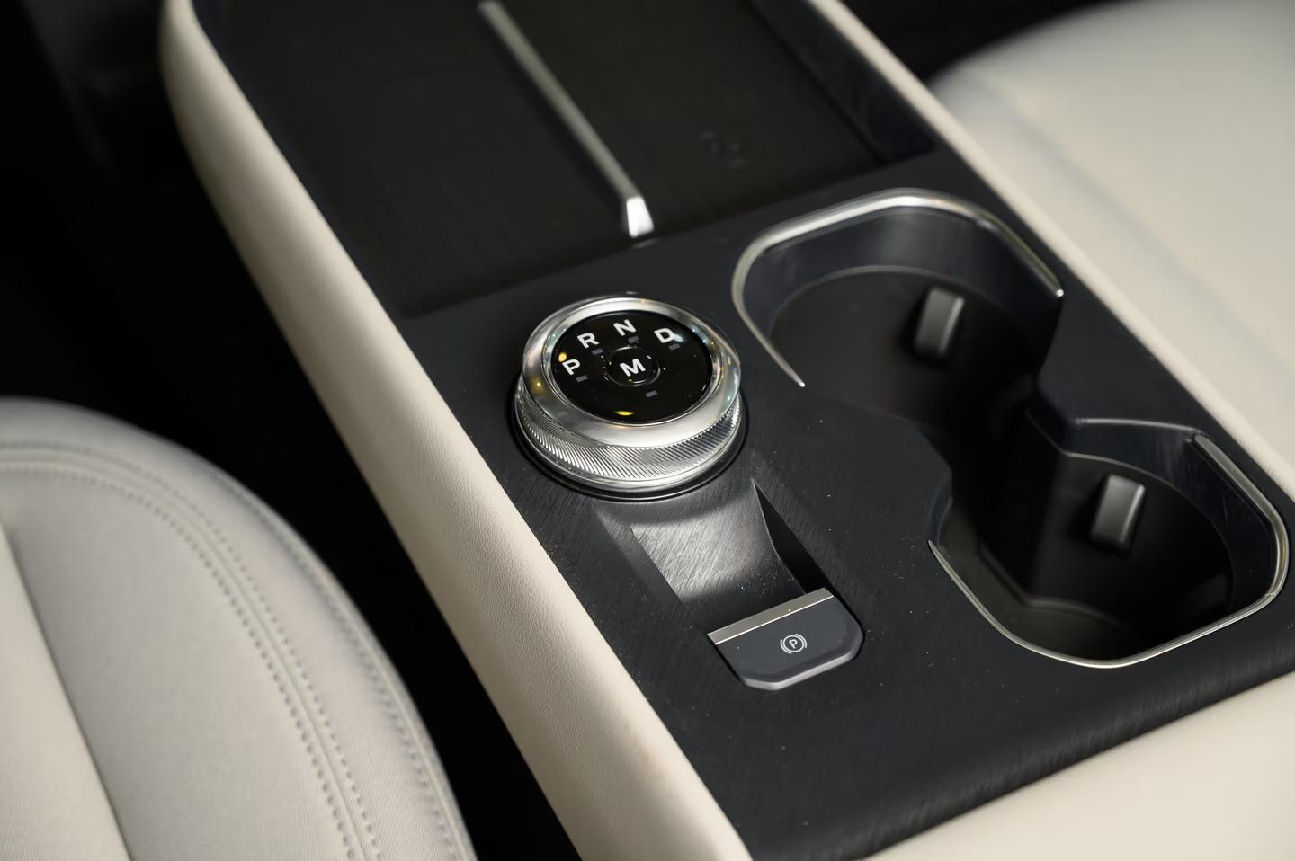 فورد تورس امبيانتي الشكل الجديد