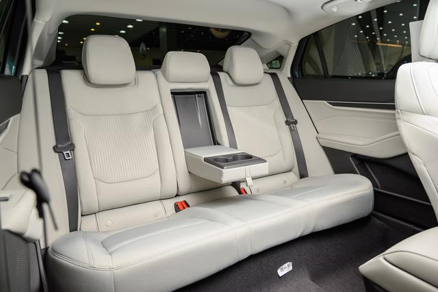 فورد تورس امبيانتي الشكل الجديد