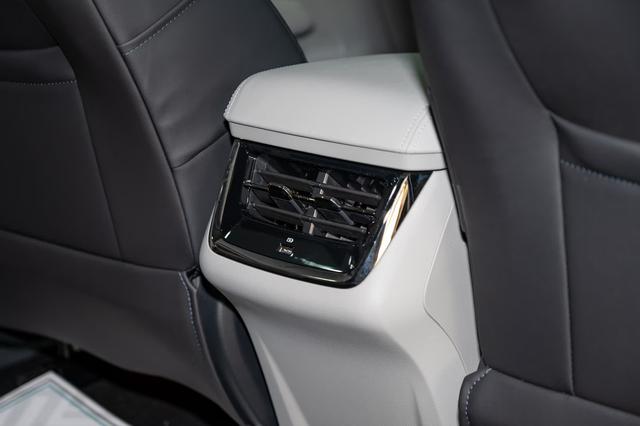 فورد تيربتوري تيتانيوم اسود