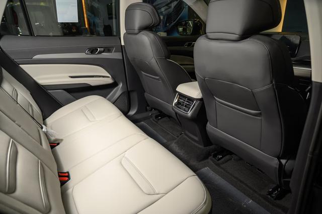 فورد تيريتوري ترند 