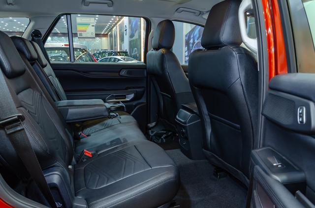 فورد ايفيرست ستاندر 