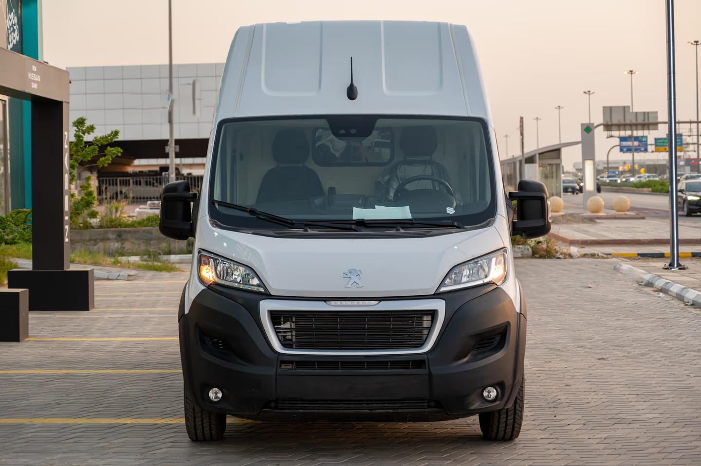 بيجو بوكسر L4H3 فان بضاعة سقف عالي