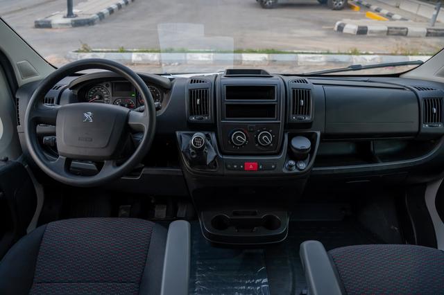 بيجو بوكسر L4H3 فان بضاعة سقف عالي