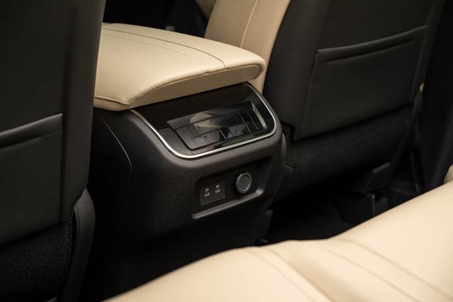 نيسان بترول  SE 