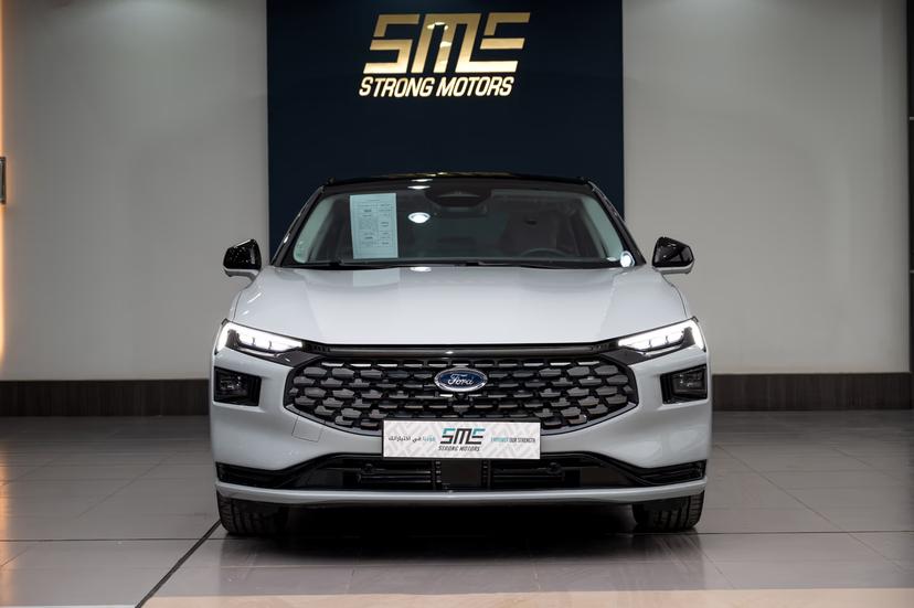 فورد تورس تيتانيوم افلانش 