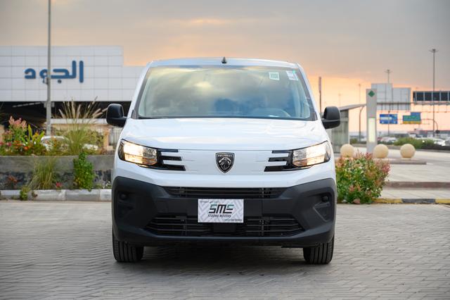 بيجو بارتنر 