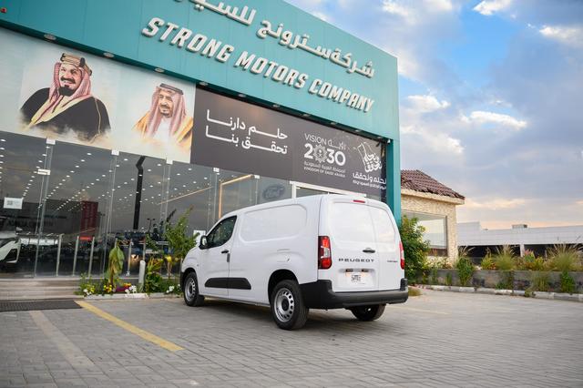 بيجو بارتنر 