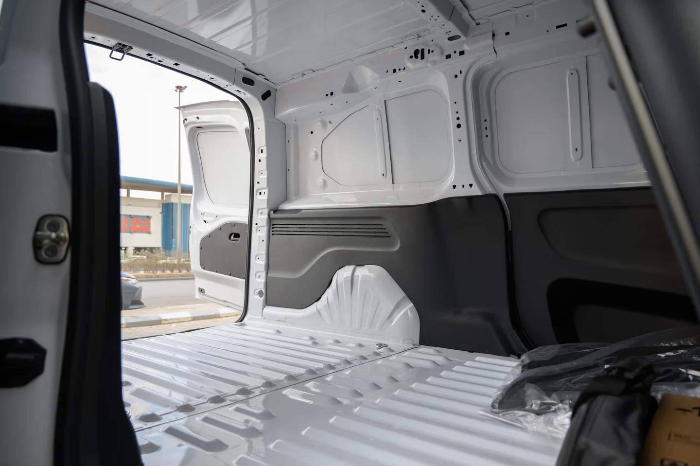 بيجو بارتنر 