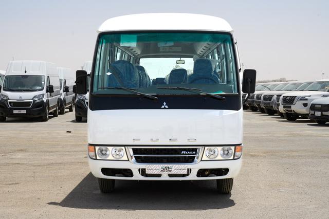 ميتسوبيشي روزا 