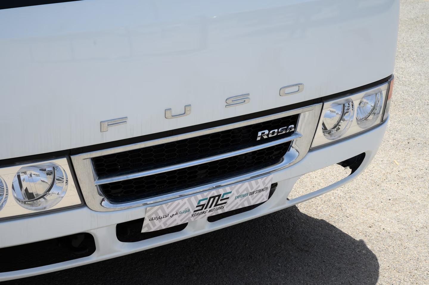 ميتسوبيشي روزا 