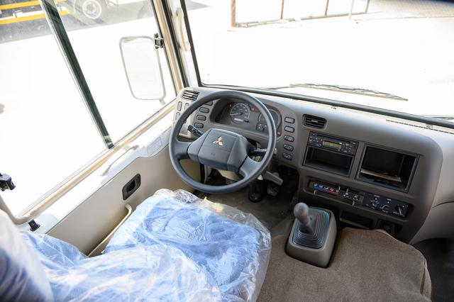 ميتسوبيشي روزا 