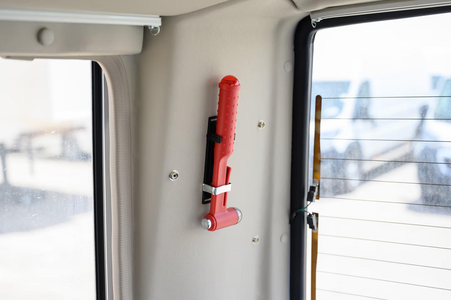 ميتسوبيشي روزا 