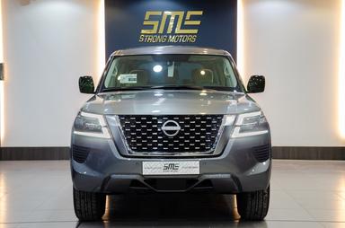 نيسان باترول XE رمادي