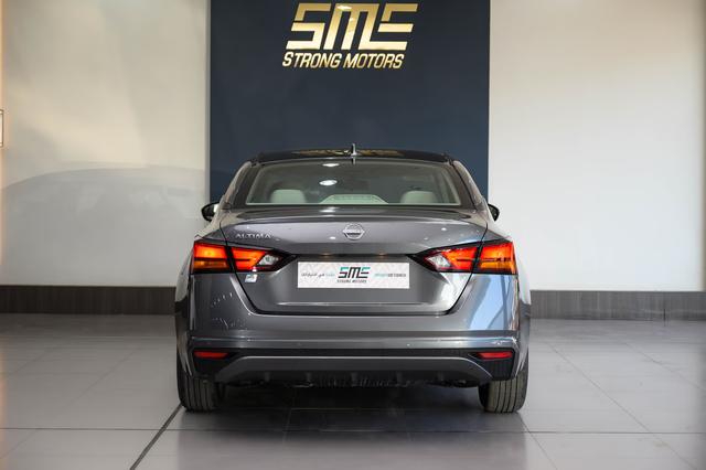 نيسان التيما ستاندر