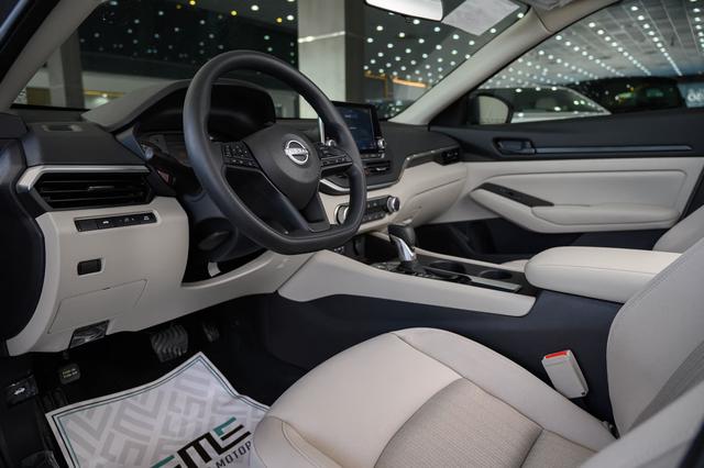 نيسان التيما ستاندر