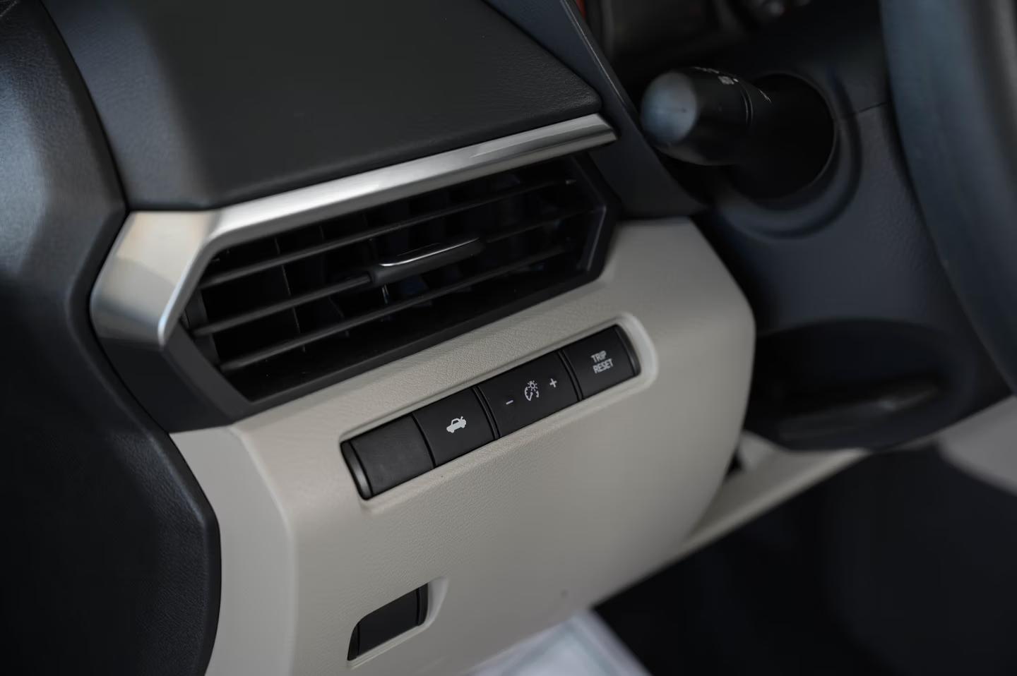 نيسان التيما ستاندر